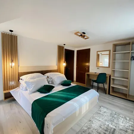 Regina Muntilor Spa&confort Guest house